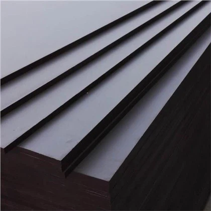 Оптова18мм 1220 * 2440 Wbp Фенолік тополя ядро затворна плівка стикаються фанера